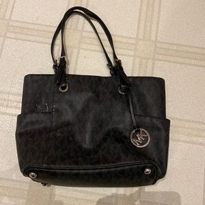 Michael Kors Tote Purse Jet Set